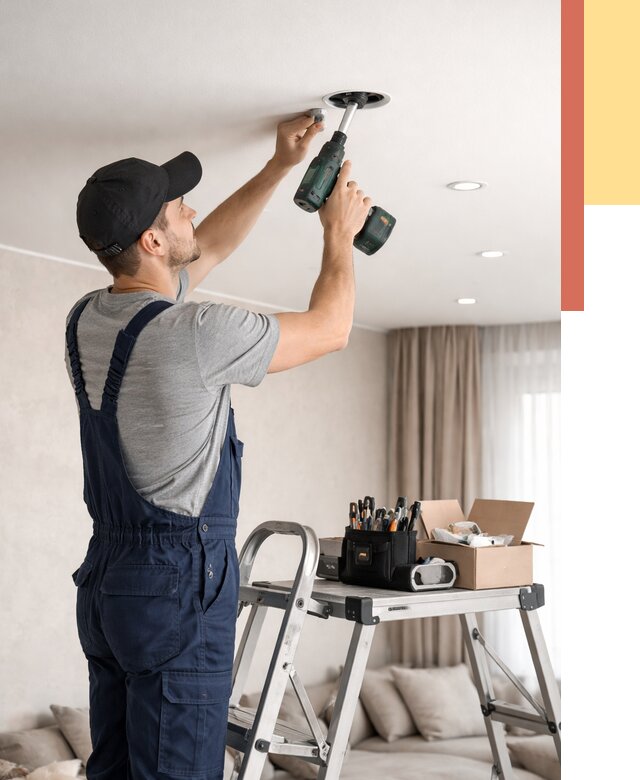 Установка и монтаж точечных светильников в натяжной потолок в Таганроге от 1833 руб. | ОТДЕЛОЧНИК-Тгн